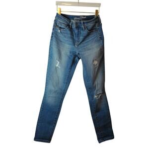 Universal Thread Distressed Skinny Jeans 6 28R
